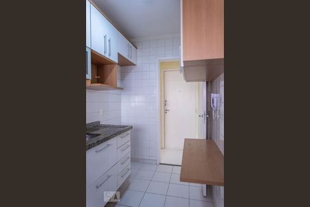 Apartamento para alugar com 68m², 3 quartos e 2 vagasCozinha