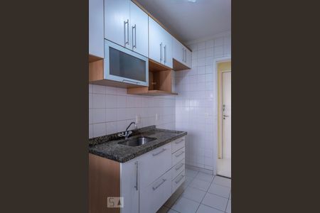 Apartamento para alugar com 68m², 3 quartos e 2 vagasCozinha
