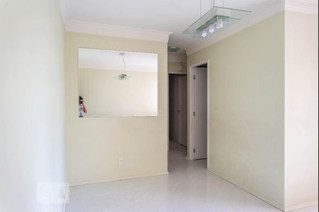 Sala de apartamento para alugar com 3 quartos, 68m² em Quarta Parada, São Paulo