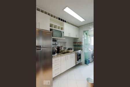 Cozinha de kitnet/studio para alugar com 1 quarto, 60m² em Jardim do Mar, São Bernardo do Campo