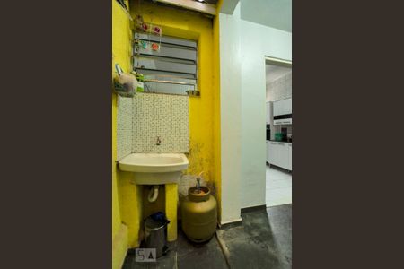 Apartamento à venda com 76m², 2 quartos e 1 vaga Apartamento à venda com 76m², 2 quartos e 1 vagaLavanderia