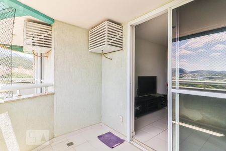 Apartamento para alugar com 2 quartos, 77m² em Jacarepaguá, Rio de Janeiro