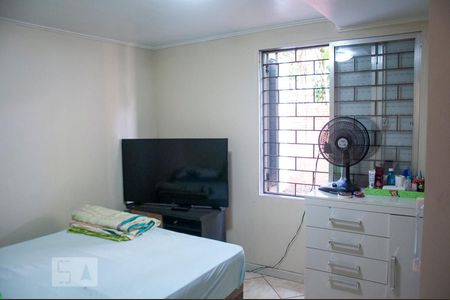 Quarto 2 de apartamento para alugar com 2 quartos, 57m² em Partenon, Porto Alegre