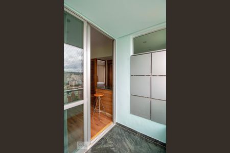 Varanda da Sala de apartamento para alugar com 1 quarto, 50m² em Lourdes, Belo Horizonte