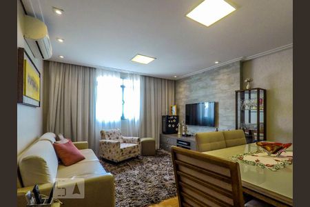 Sala de apartamento à venda com 3 quartos, 72m² em Cambuci, São Paulo