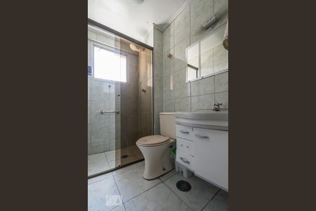 Banheiro de apartamento para alugar com 2 quartos, 67m² em Vila Clementino, São Paulo