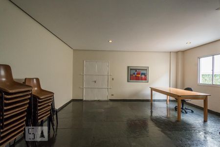 Apartamento para alugar com 67m², 2 quartos e 1 vaga Apartamento para alugar com 67m², 2 quartos e 1 vagaÁrea comum - Salão de festas