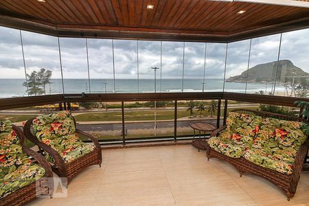 Sala e Varanda de apartamento para alugar com 2 quartos, 90m² em Recreio dos Bandeirantes, Rio de Janeiro