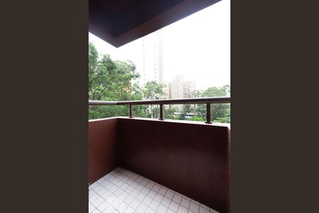 Varanda da suíte de apartamento para alugar com 1 quarto, 100m² em Jardim Londrina, São Paulo