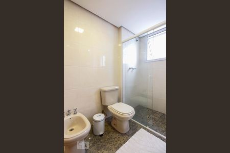 Apartamento à venda com 150m², 3 quartos e 3 vagasBanheiro suite 3