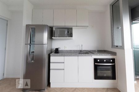 Cozinha de kitnet/studio para alugar com 1 quarto, 37m² em Sumarezinho, São Paulo