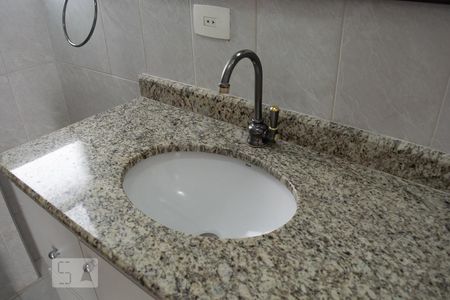 BANHEIRO de apartamento à venda com 2 quartos, 70m² em Santana, São Paulo