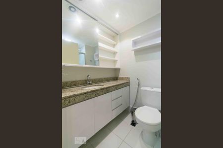Apartamento à venda com 40m², 1 quarto e 1 vaga Apartamento à venda com 40m², 1 quarto e 1 vagaBanheiro
