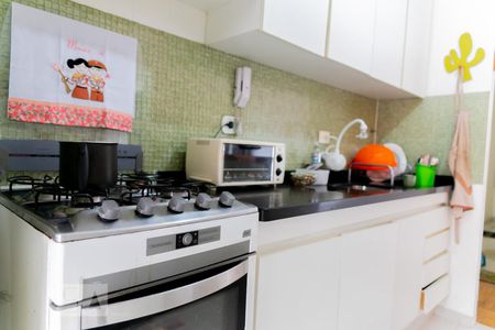 Apartamento à venda com 53m², 2 quartos e 1 vagaCozinha