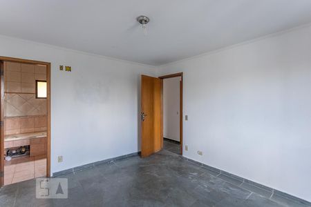 Suíte de casa à venda com 3 quartos, 420m² em Vila Anglo Brasileira, São Paulo