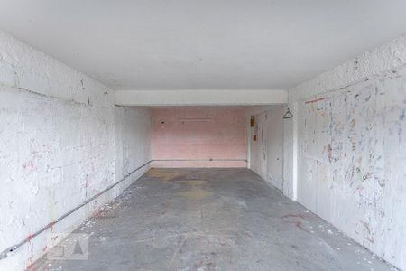 Casa à venda com 420m², 3 quartos e 8 vagasÁrea de Serviço 2