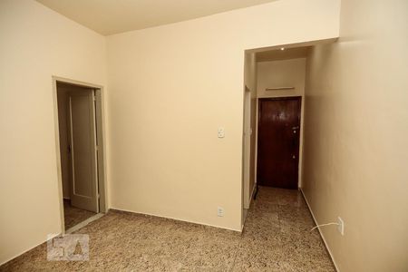 Sala de apartamento para alugar com 1 quarto, 60m² em Abolição, Rio de Janeiro