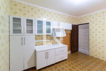 Casa à venda com 180m², 3 quartos e sem vaga Casa à venda com 180m², 3 quartos e sem vagaCozinha