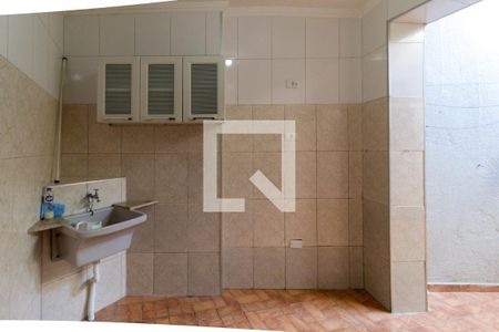 Casa à venda com 180m², 3 quartos e sem vaga Casa à venda com 180m², 3 quartos e sem vagaQuintal