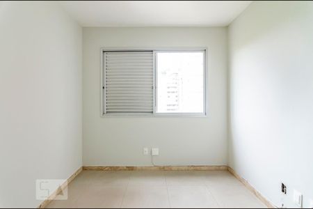 Quarto 2 de apartamento para alugar com 3 quartos, 106m² em Ipiranga, Belo Horizonte