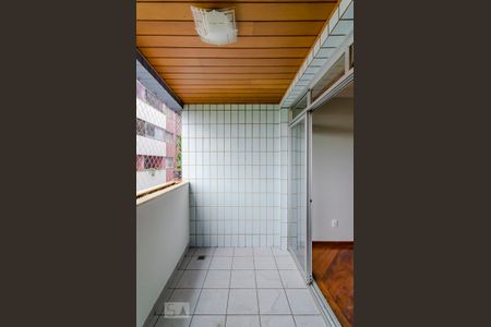 Sacada de apartamento para alugar com 3 quartos, 106m² em Ipiranga, Belo Horizonte
