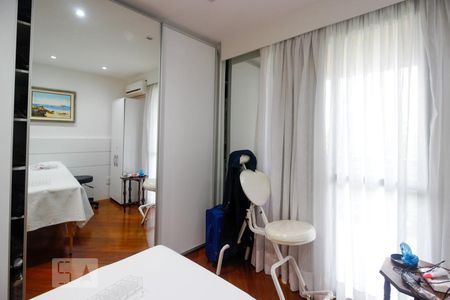 Apartamento para alugar com 170m², 3 quartos e 2 vagasQuarto 1