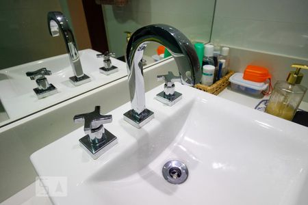 Apartamento para alugar com 170m², 3 quartos e 2 vagasBanheiro da Suíte