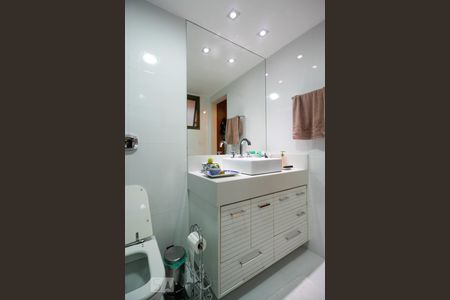 Apartamento para alugar com 170m², 3 quartos e 2 vagasBanheiro da Suíte