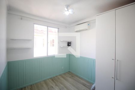 Quarto 1 de apartamento à venda com 2 quartos, 45m² em Protásio Alves, Porto Alegre