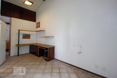 Suíte 1 de casa à venda com 5 quartos, 460m² em Barra da Tijuca, Rio de Janeiro