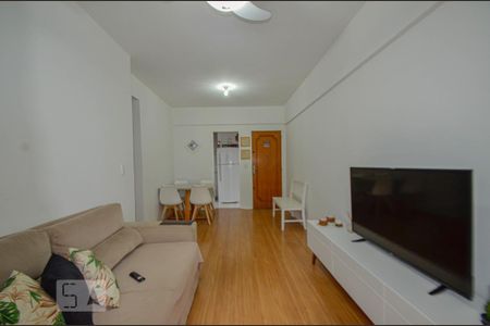 Sala de apartamento para alugar com 2 quartos, 70m² em Maracanã, Rio de Janeiro