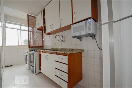 Apartamento para alugar com 70m², 2 quartos e 1 vagaCozinha