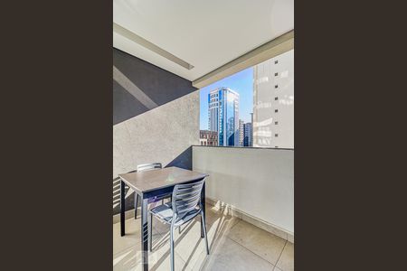 Studio à venda com 30m², 1 quarto e 1 vagaVaranda
