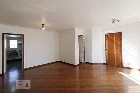Sala de apartamento à venda com 4 quartos, 130m² em Vila Suzana, São Paulo