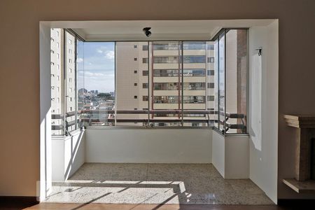 Varanda da Sala de apartamento à venda com 4 quartos, 130m² em Vila Suzana, São Paulo