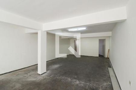 Garagem de casa à venda com 3 quartos, 150m² em Jardim Paraíso, São Paulo