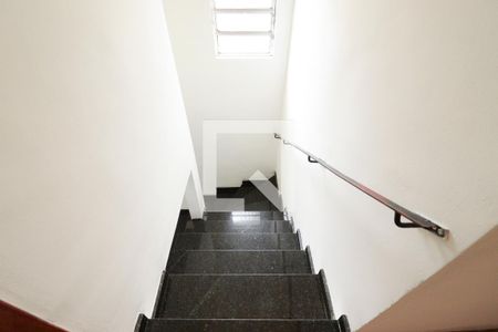 Escada de casa à venda com 3 quartos, 150m² em Jardim Paraíso, São Paulo