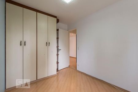 Quarto 1 de apartamento para alugar com 2 quartos, 74m² em Jardim São Savério, São Paulo