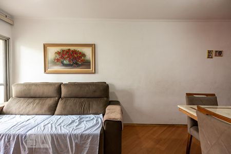 Apartamento à venda com 64m², 2 quartos e 1 vagaSala