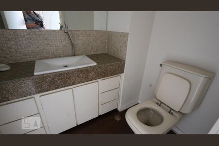lavabo de apartamento para alugar com 4 quartos, 360m² em Jardim Ampliação, São Paulo