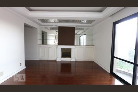 Apartamento para alugar com 360m², 4 quartos e 4 vagassala