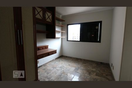 suite de apartamento para alugar com 4 quartos, 360m² em Jardim Ampliação, São Paulo