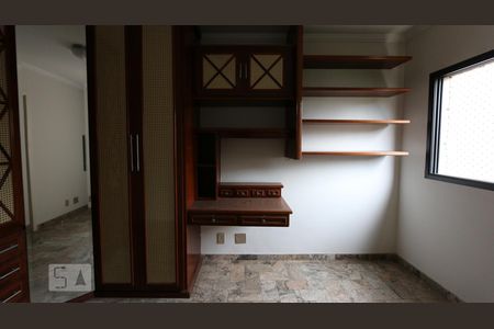 suite de apartamento para alugar com 4 quartos, 360m² em Jardim Ampliação, São Paulo