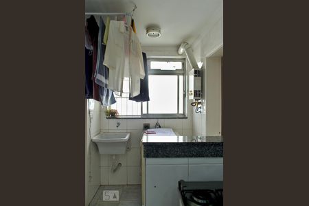 Apartamento para alugar com 80m², 2 quartos e 1 vagaÁrea de Serviço