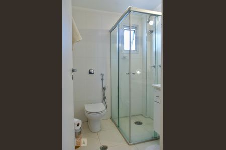 Banheiro de apartamento para alugar com 2 quartos, 80m² em Vila Nova Conceição, São Paulo