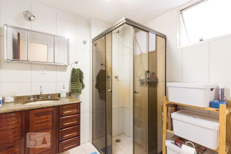 Banheiro de apartamento para alugar com 2 quartos, 120m² em Santana, São Paulo