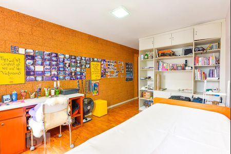 Apartamento à venda com 226m², 3 quartos e 2 vagasQuarto 1