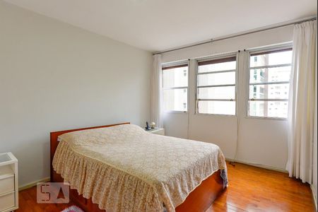 Suíte de apartamento à venda com 3 quartos, 226m² em Jardim Paulista, São Paulo