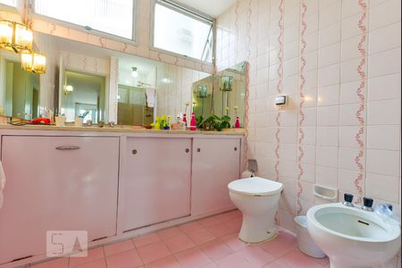 Banheiro Suíte de apartamento à venda com 3 quartos, 226m² em Jardim Paulista, São Paulo