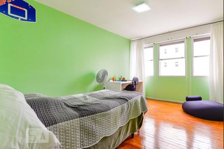 Apartamento à venda com 226m², 3 quartos e 2 vagasQuarto 2